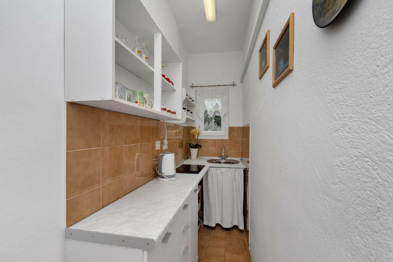 Tihana Makarska Esterno foto